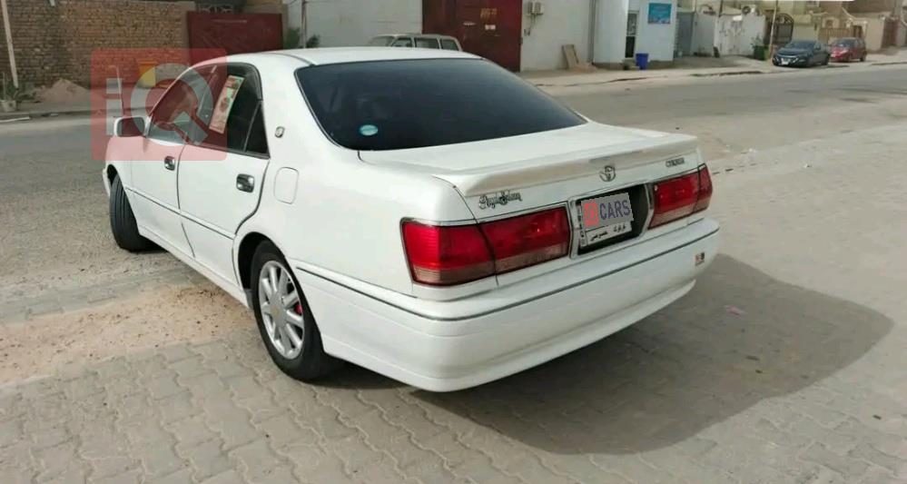 تويوتا كراون